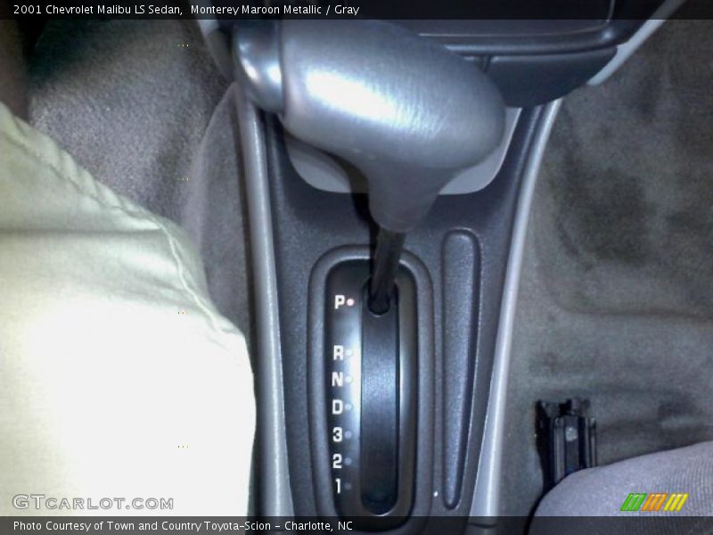 Monterey Maroon Metallic / Gray 2001 Chevrolet Malibu LS Sedan