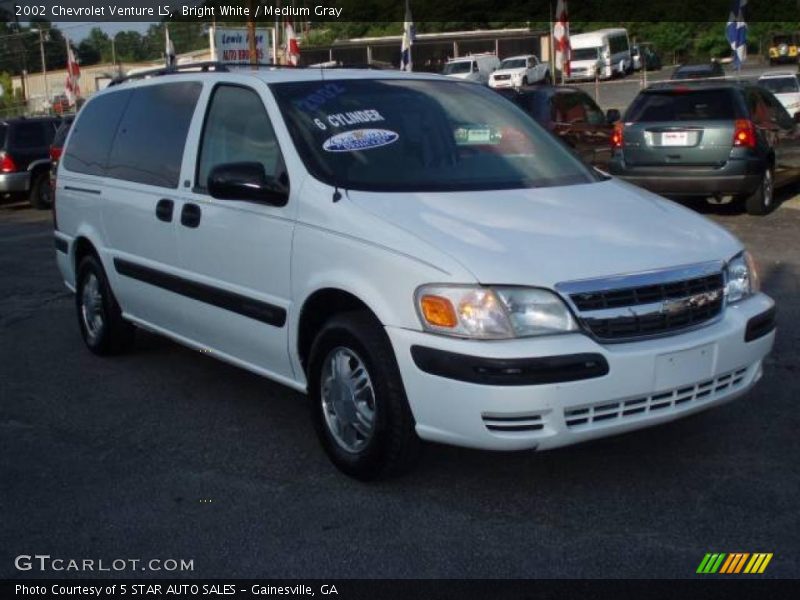 Bright White / Medium Gray 2002 Chevrolet Venture LS