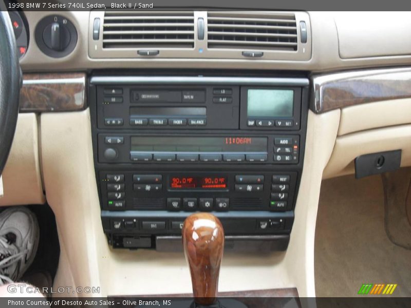 Black II / Sand 1998 BMW 7 Series 740iL Sedan