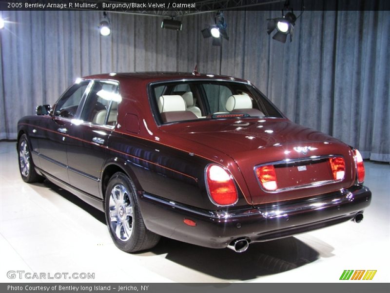 Burgundy/Black Velvet / Oatmeal 2005 Bentley Arnage R Mulliner
