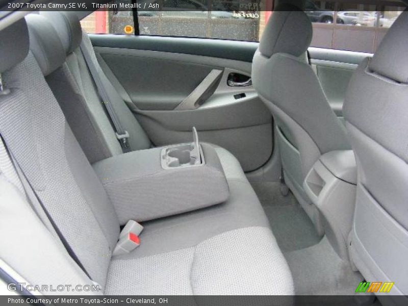 Titanium Metallic / Ash 2007 Toyota Camry SE V6