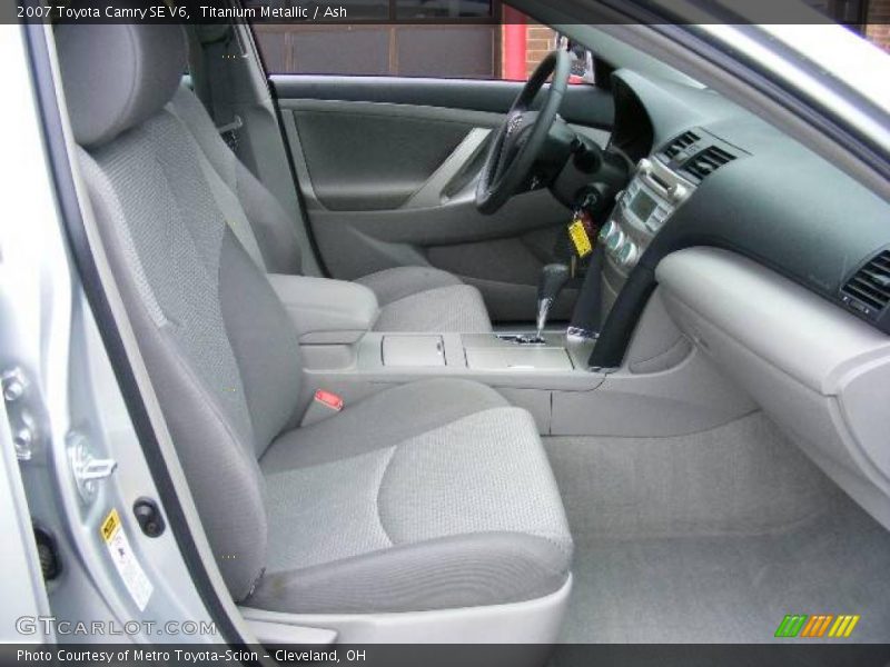 Titanium Metallic / Ash 2007 Toyota Camry SE V6