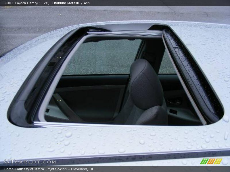 Titanium Metallic / Ash 2007 Toyota Camry SE V6