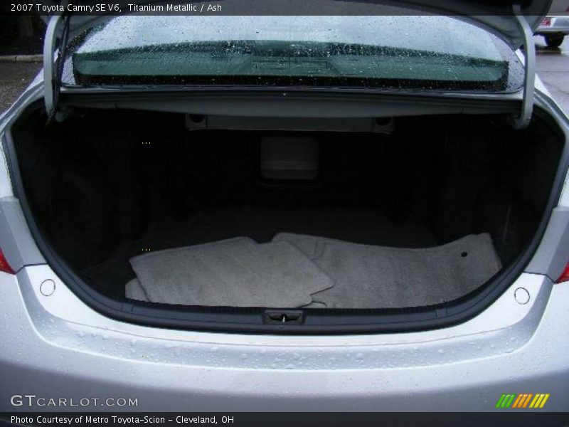 Titanium Metallic / Ash 2007 Toyota Camry SE V6