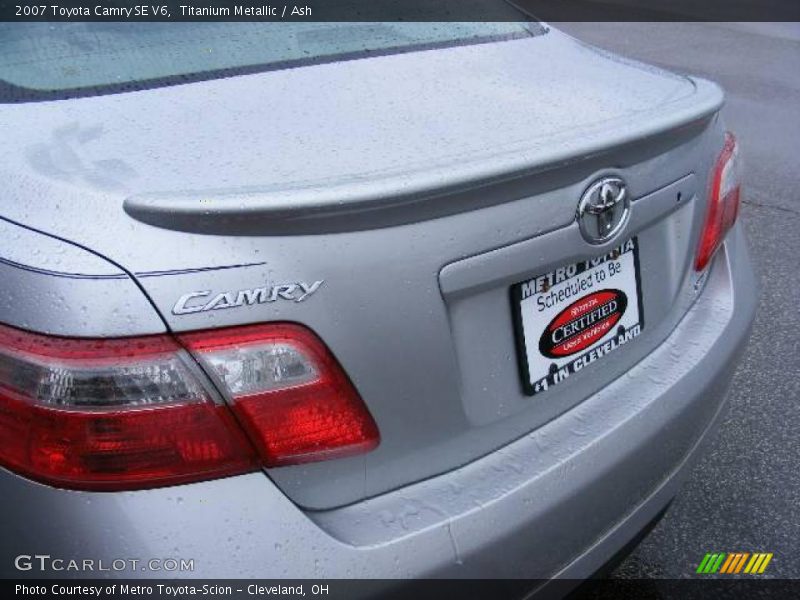 Titanium Metallic / Ash 2007 Toyota Camry SE V6