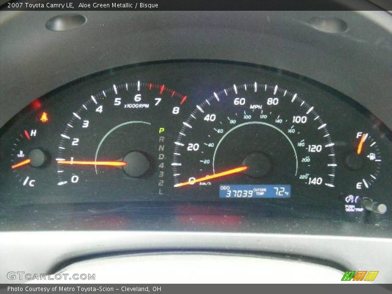 Aloe Green Metallic / Bisque 2007 Toyota Camry LE