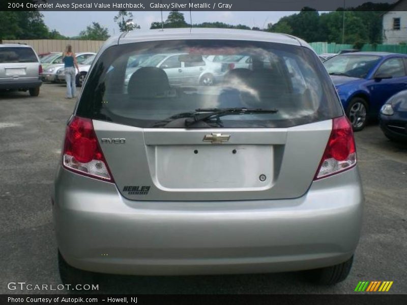 Galaxy Silver Metallic / Gray 2004 Chevrolet Aveo Special Value Hatchback