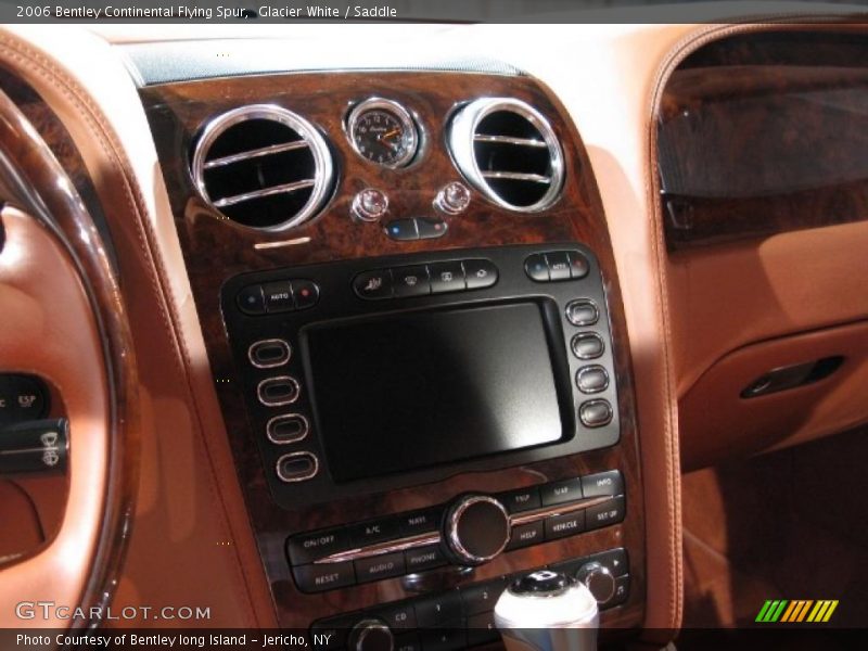 Glacier White / Saddle 2006 Bentley Continental Flying Spur
