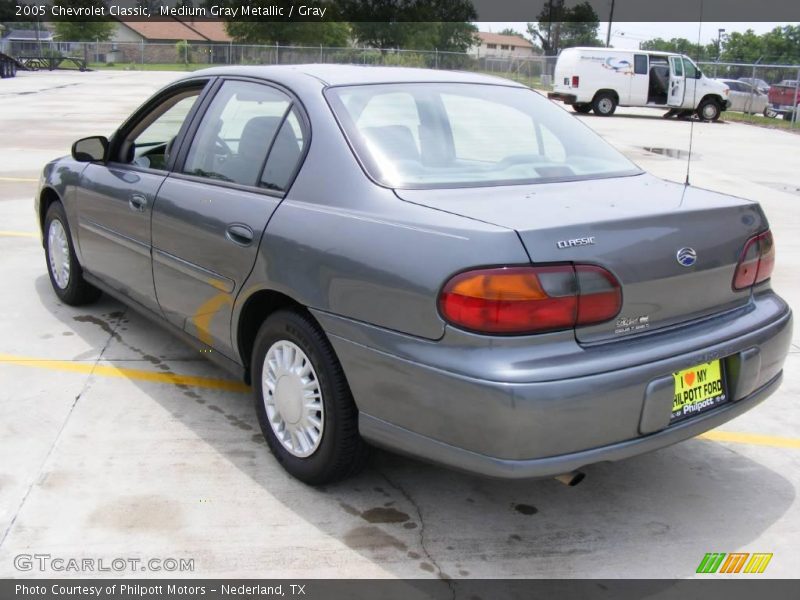 Medium Gray Metallic / Gray 2005 Chevrolet Classic