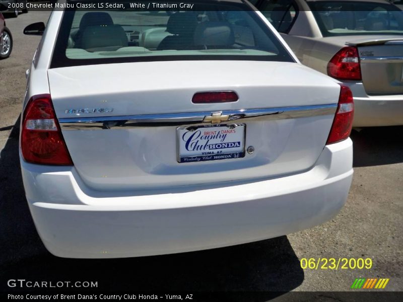 White / Titanium Gray 2008 Chevrolet Malibu Classic LS Sedan