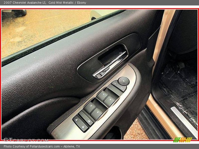Gold Mist Metallic / Ebony 2007 Chevrolet Avalanche LS