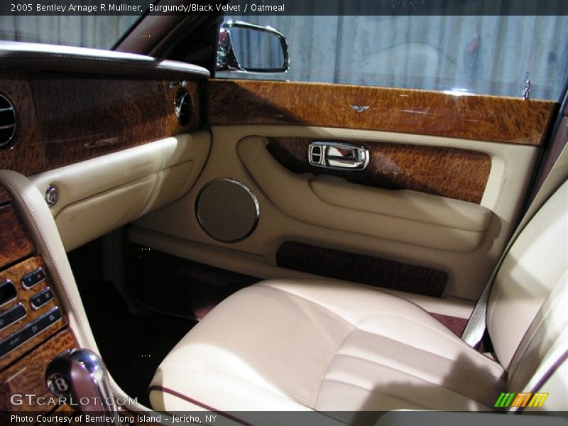Burgundy/Black Velvet / Oatmeal 2005 Bentley Arnage R Mulliner