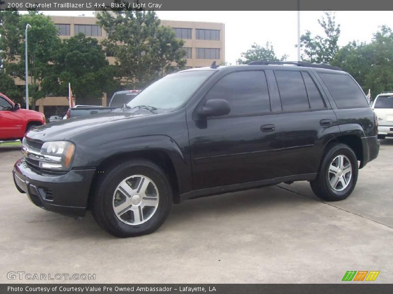 Black / Light Gray 2006 Chevrolet TrailBlazer LS 4x4