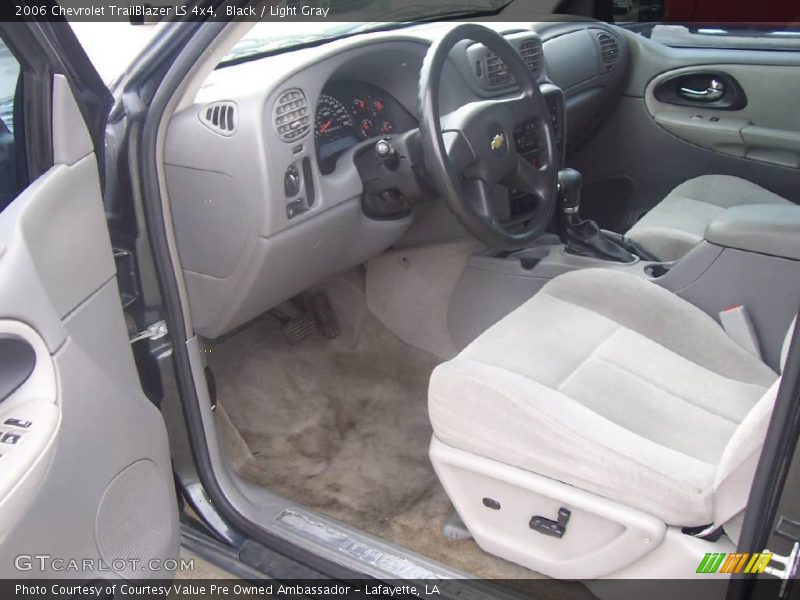 Black / Light Gray 2006 Chevrolet TrailBlazer LS 4x4