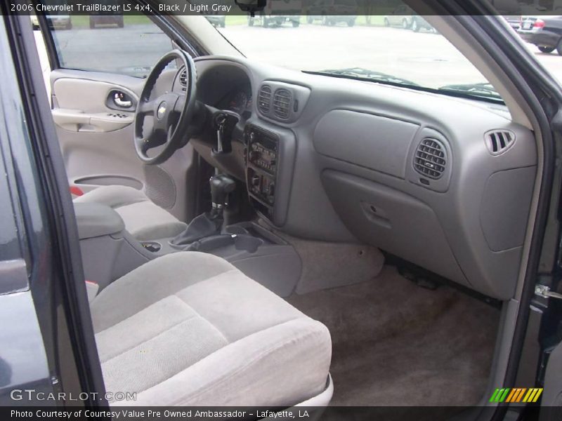 Black / Light Gray 2006 Chevrolet TrailBlazer LS 4x4