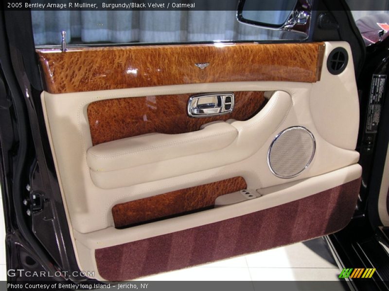 Burgundy/Black Velvet / Oatmeal 2005 Bentley Arnage R Mulliner
