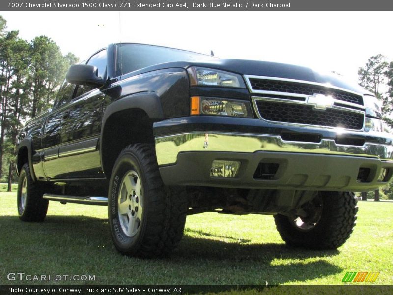 Dark Blue Metallic / Dark Charcoal 2007 Chevrolet Silverado 1500 Classic Z71 Extended Cab 4x4