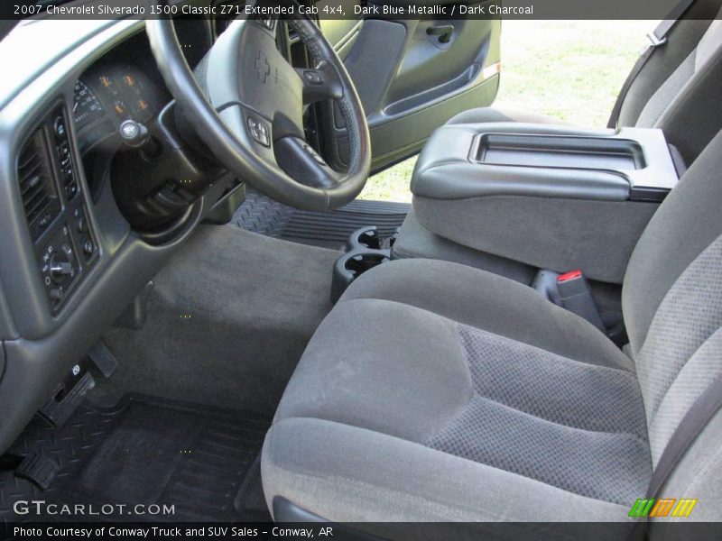 Dark Blue Metallic / Dark Charcoal 2007 Chevrolet Silverado 1500 Classic Z71 Extended Cab 4x4