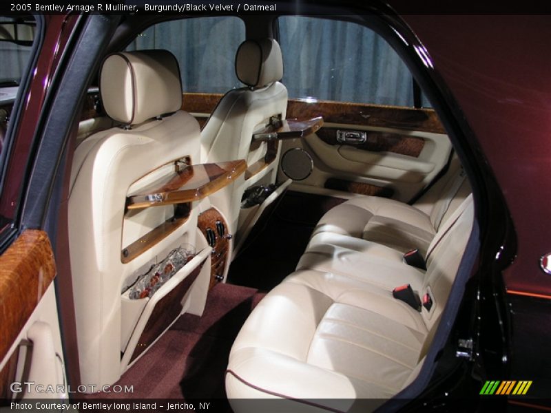 Burgundy/Black Velvet / Oatmeal 2005 Bentley Arnage R Mulliner
