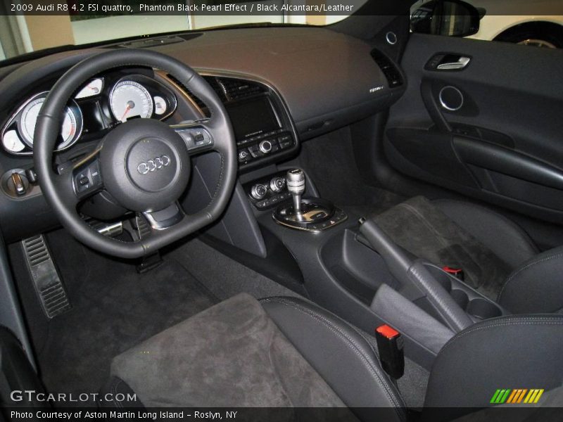 Phantom Black Pearl Effect / Black Alcantara/Leather 2009 Audi R8 4.2 FSI quattro