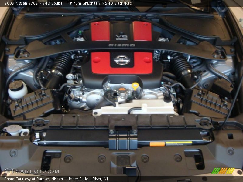 Platinum Graphite / NISMO Black/Red 2009 Nissan 370Z NISMO Coupe