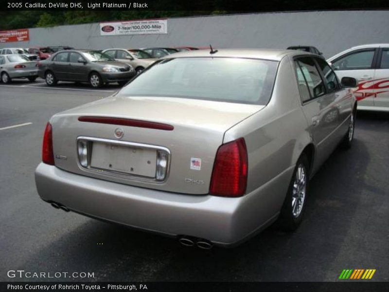 Light Platinum / Black 2005 Cadillac DeVille DHS