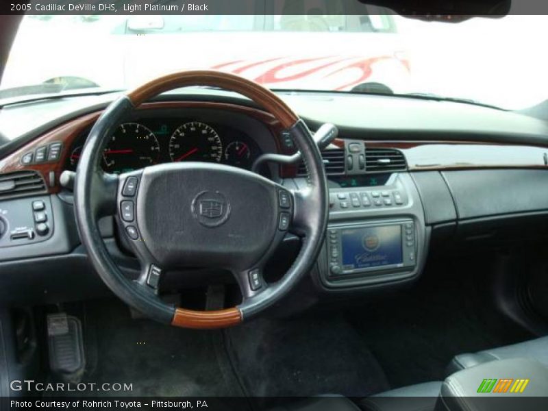 Light Platinum / Black 2005 Cadillac DeVille DHS