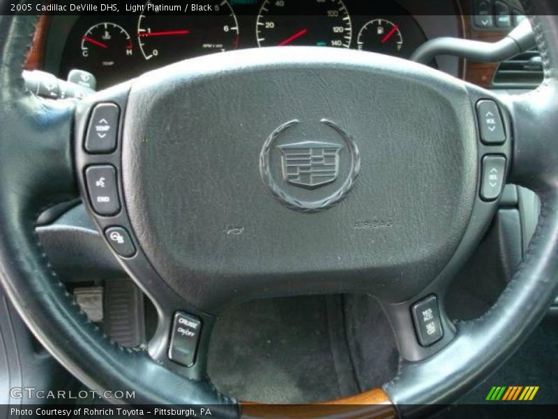 Light Platinum / Black 2005 Cadillac DeVille DHS