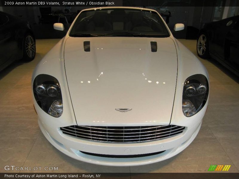 Stratus White / Obsidian Black 2009 Aston Martin DB9 Volante