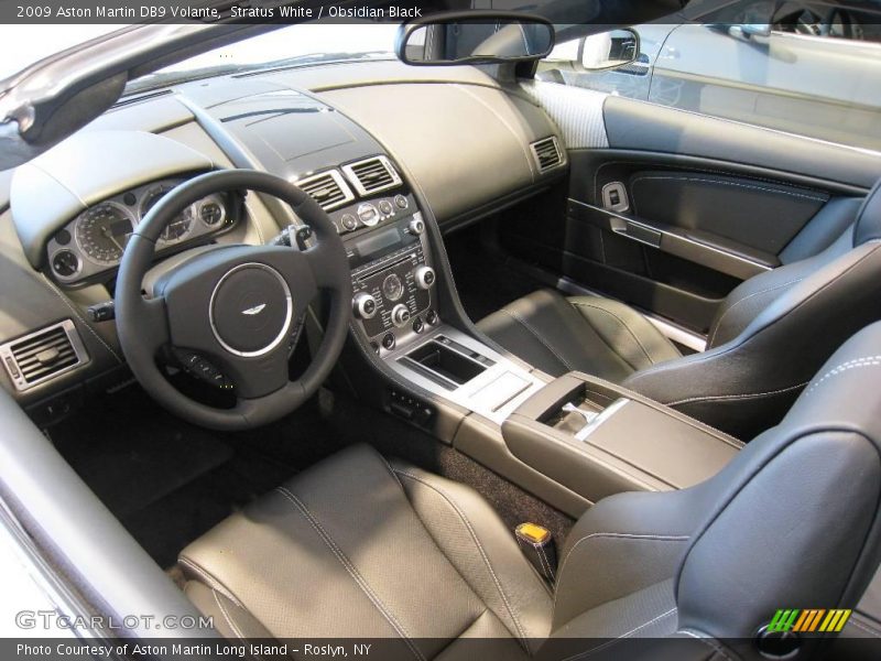 Stratus White / Obsidian Black 2009 Aston Martin DB9 Volante