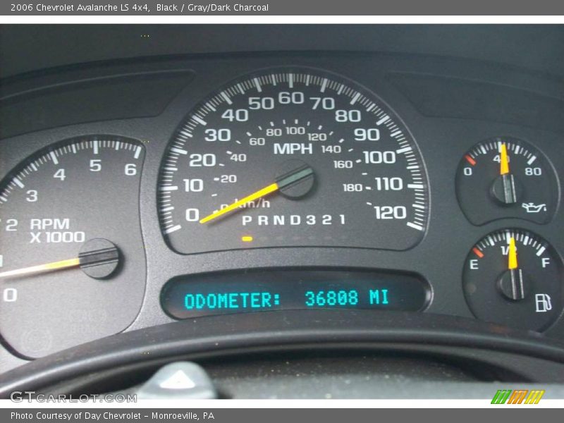 Black / Gray/Dark Charcoal 2006 Chevrolet Avalanche LS 4x4