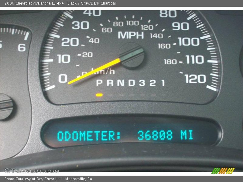 Black / Gray/Dark Charcoal 2006 Chevrolet Avalanche LS 4x4