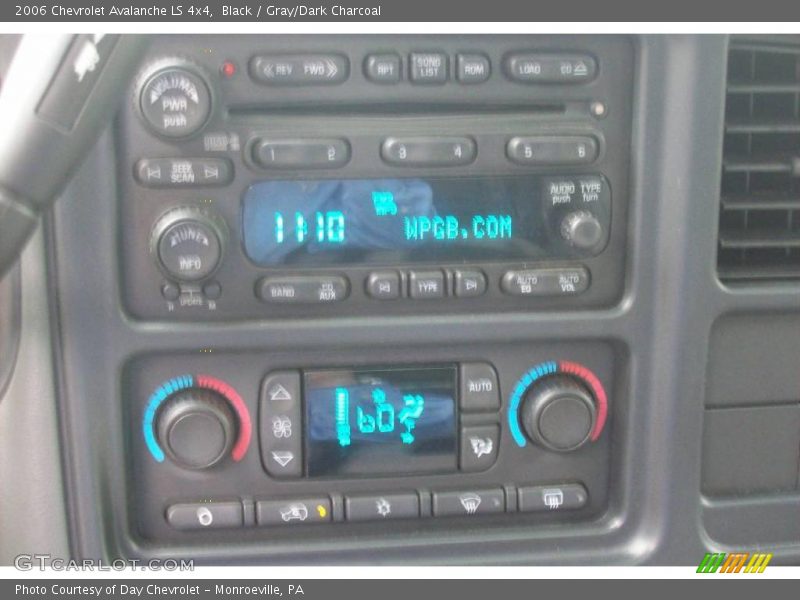 Black / Gray/Dark Charcoal 2006 Chevrolet Avalanche LS 4x4