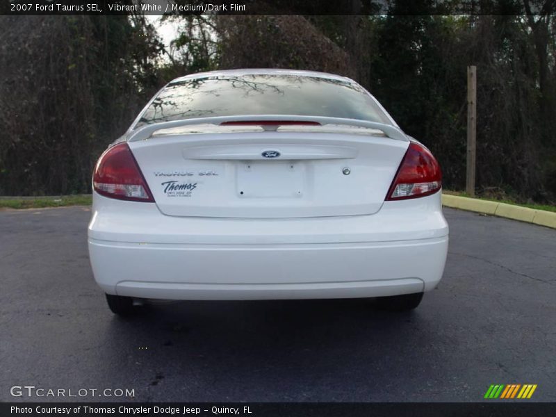 Vibrant White / Medium/Dark Flint 2007 Ford Taurus SEL