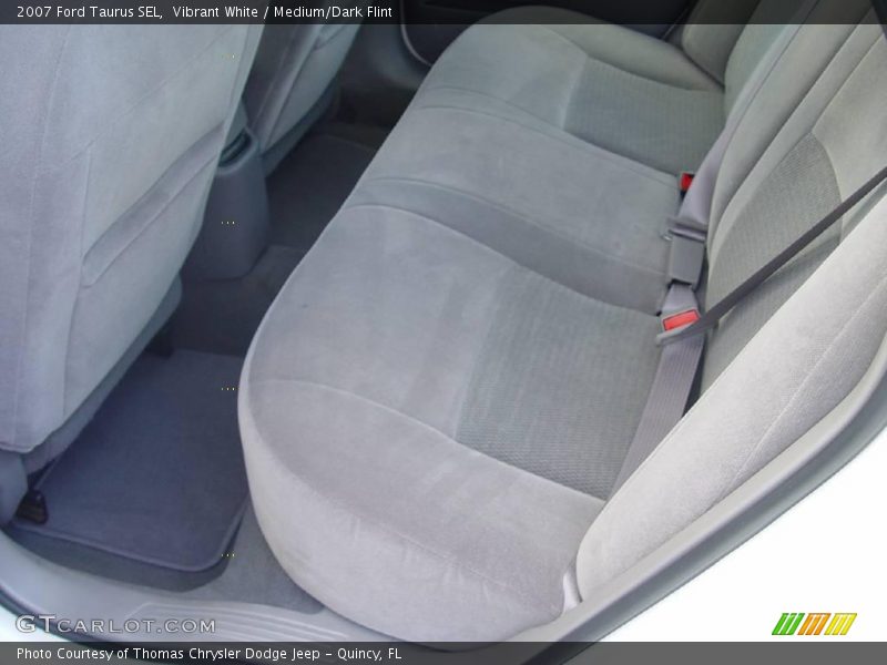 Vibrant White / Medium/Dark Flint 2007 Ford Taurus SEL