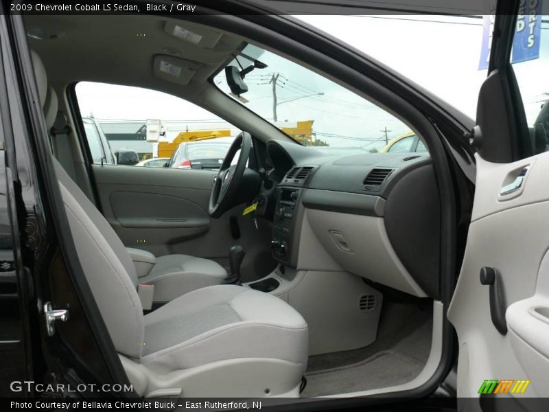 Black / Gray 2009 Chevrolet Cobalt LS Sedan