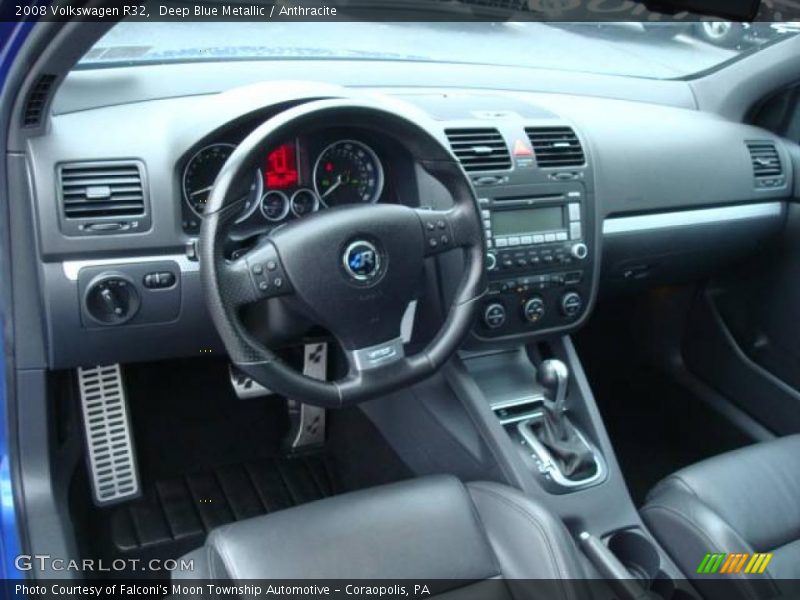 Deep Blue Metallic / Anthracite 2008 Volkswagen R32