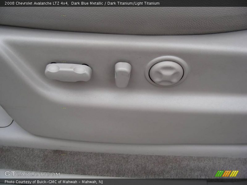 Dark Blue Metallic / Dark Titanium/Light Titanium 2008 Chevrolet Avalanche LTZ 4x4