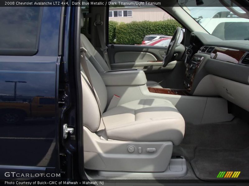 Dark Blue Metallic / Dark Titanium/Light Titanium 2008 Chevrolet Avalanche LTZ 4x4
