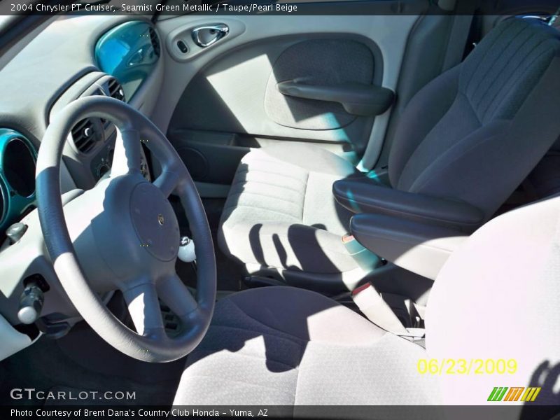 Seamist Green Metallic / Taupe/Pearl Beige 2004 Chrysler PT Cruiser