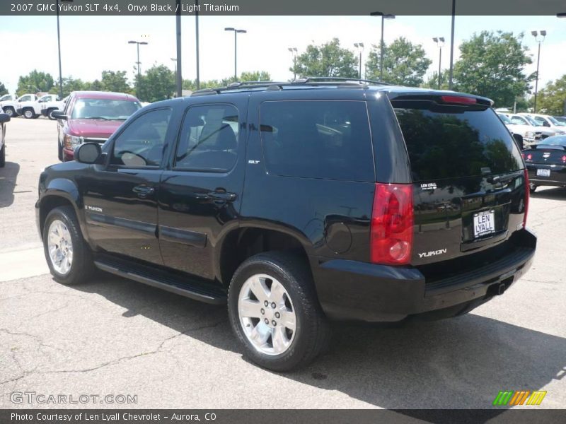 Onyx Black / Light Titanium 2007 GMC Yukon SLT 4x4