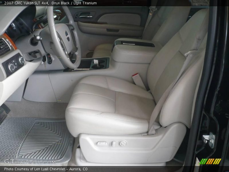 Onyx Black / Light Titanium 2007 GMC Yukon SLT 4x4