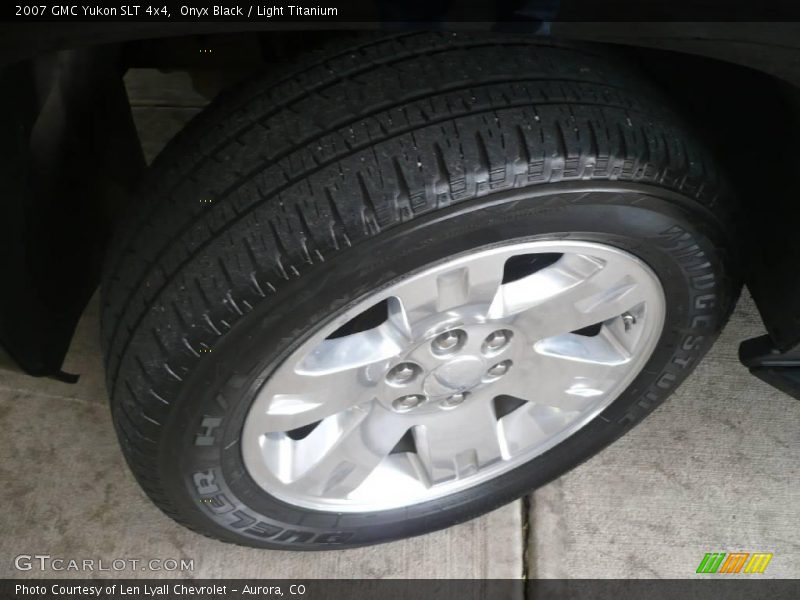 Onyx Black / Light Titanium 2007 GMC Yukon SLT 4x4