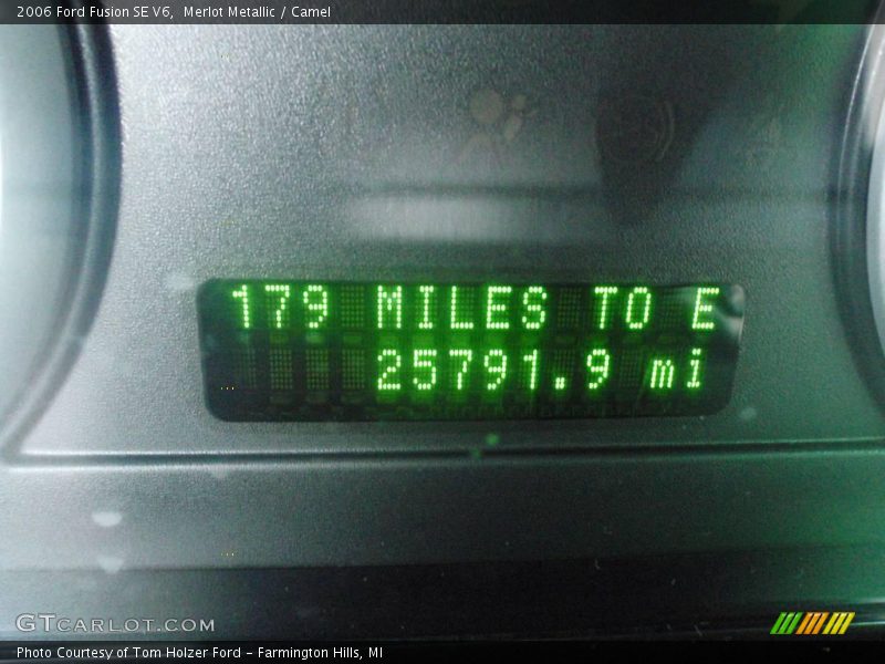 Merlot Metallic / Camel 2006 Ford Fusion SE V6