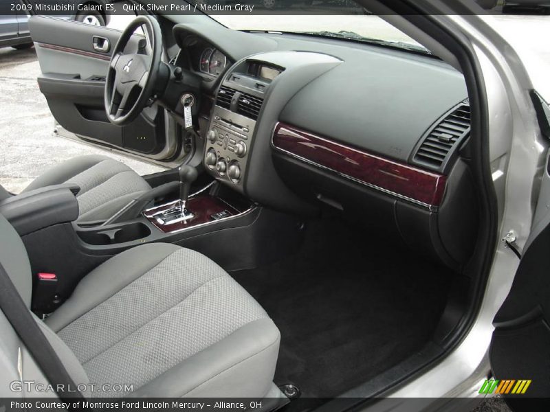 Quick Silver Pearl / Medium Gray 2009 Mitsubishi Galant ES