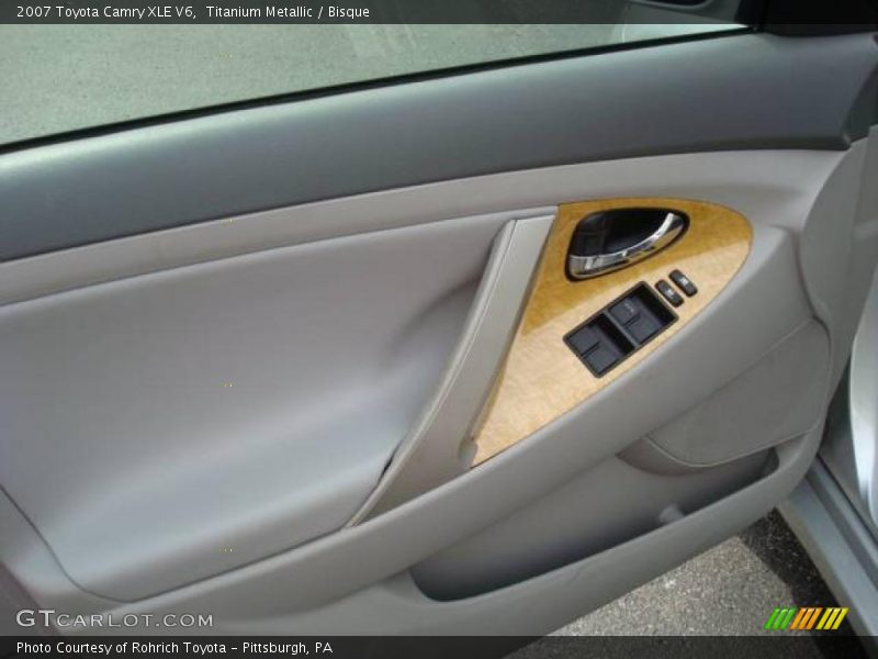 Titanium Metallic / Bisque 2007 Toyota Camry XLE V6