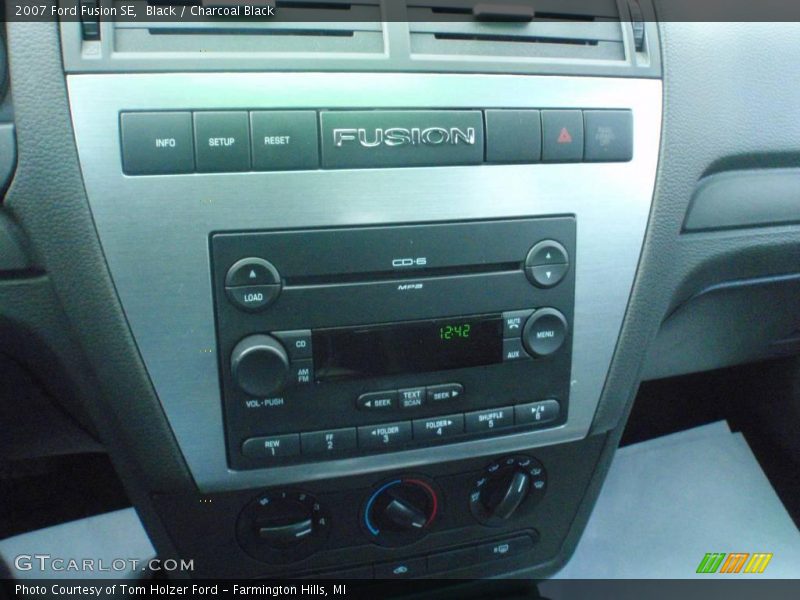 Black / Charcoal Black 2007 Ford Fusion SE