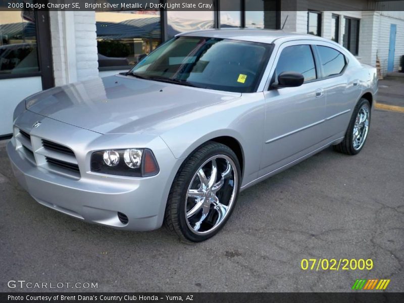 Bright Silver Metallic / Dark/Light Slate Gray 2008 Dodge Charger SE