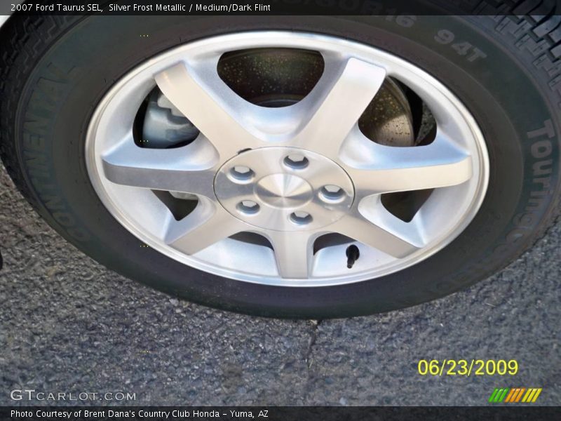 Silver Frost Metallic / Medium/Dark Flint 2007 Ford Taurus SEL