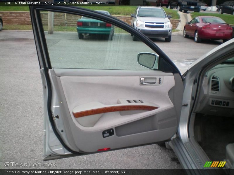 Liquid Silver Metallic / Frost 2005 Nissan Maxima 3.5 SL